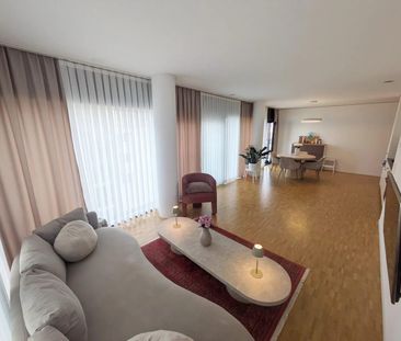 Möblierte Wohnung im Claraturm zur befristeten Untermiete in Basel - Photo 2