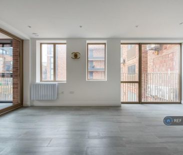 1 bedroom flat to rent - Photo 2