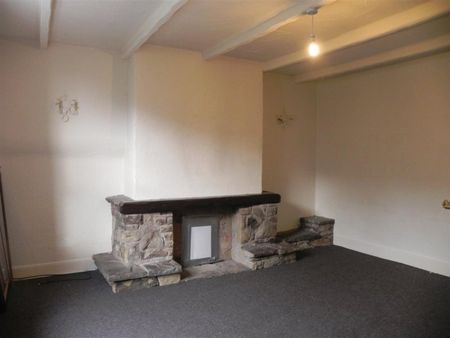 School Lane, Upholland - Photo 2