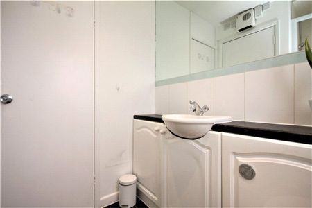 Wicket Road, Ealing, UB6 8YH - Photo 4