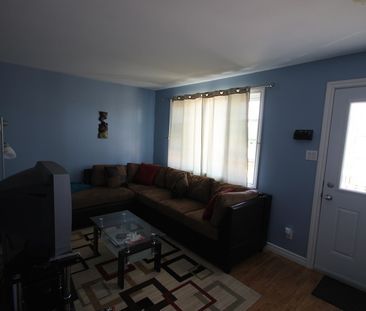 Split Level Centre-ville - Photo 1