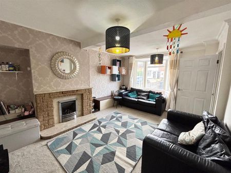3 bedroom terraced house to rent - Photo 4
