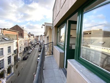 Prachtig twee-slaapkamer appartement in hartje Mechelen - Photo 3