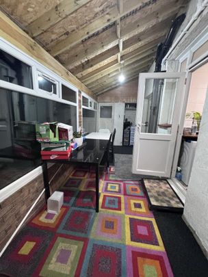 3 bedroom semi-detached house to rent - Photo 1