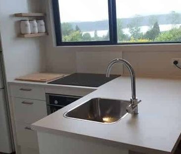 Seeking Professional Tenant(s) - Photo 3