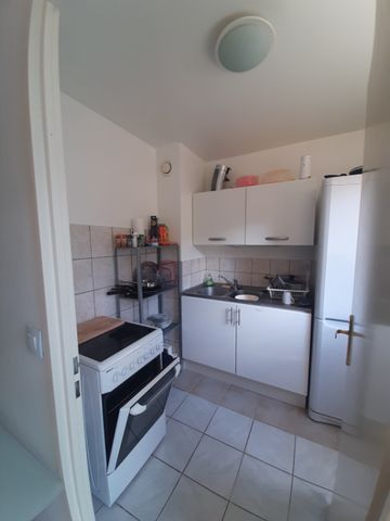 Appartement MEUBLÉ Osny 1 pièce(s) 35 m2 - Photo 4