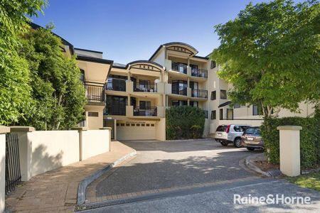 Tranquil North-Facing Apartment in a Quiet Street - Photo 5