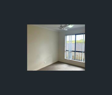 5 Tamarama Street, Blacks Beach, Qld 4740 - Photo 3