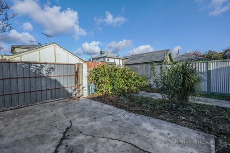 71 Twyford Street, Williamstown - Photo 2
