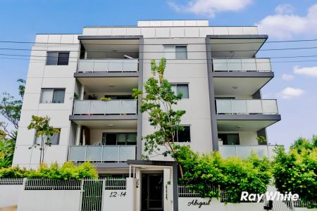 1/12 Belinda Place,Mays Hill,New South Wales 2145, Sydney - Photo 4