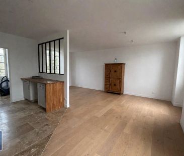 Appartement à louer 3 pièces 73.7m² - Photo 2