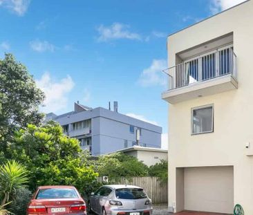 4 bedroom town house in Greta Point - Photo 4