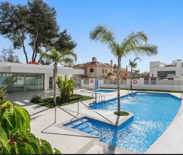 Alquiler Adosado en San Pedro De Alcántara, Marbella - Photo 5