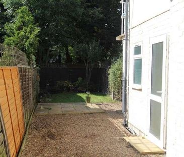 Elgin Road, East Croydon, CR0 - Photo 2