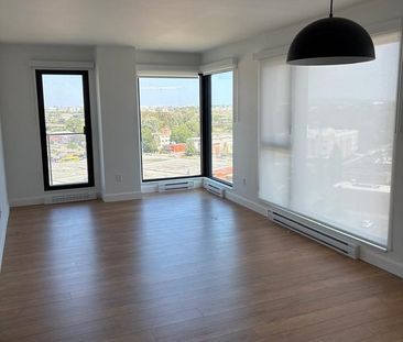 880 Avenue Carson apartment — Dorval, QC (3-Bedroom) - 3 Bedroom - Photo 1