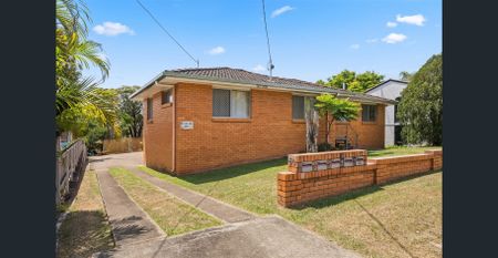 3/50 Rutland Street, Coorparoo, Qld 4151 - Photo 2