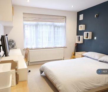 2 bedroom flat to rent - Photo 6