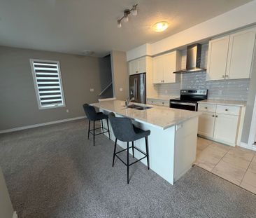 For Lease - 66 Oat Lane, Kitchener, Ontario - Photo 5