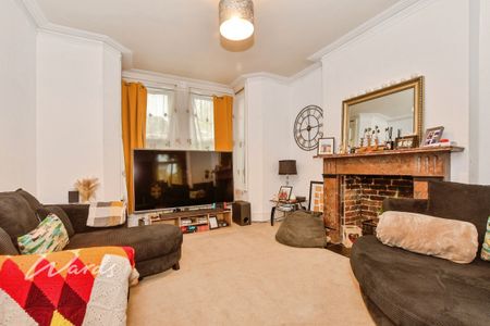 7 bedroom semi-detached house to rent - Photo 2