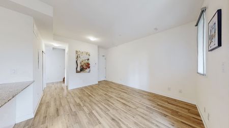 For Lease - 370 Red Maple Road Unit# 112, Richmond Hill, Ontario - Photo 2