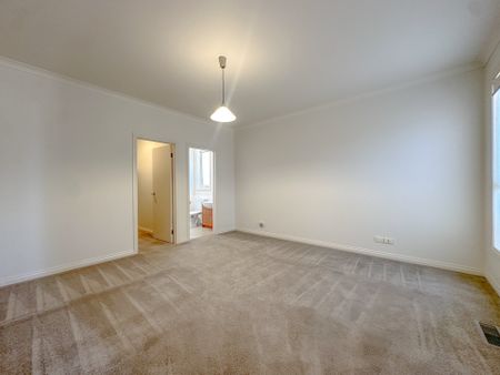 2/24 Panorama Street, Clayton - Photo 5