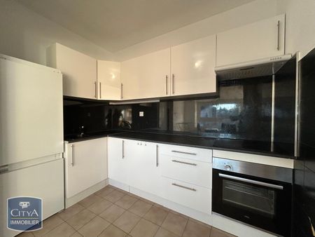 Location Appartement 3 pièces 71m² ORANGE 84100 - Photo 5