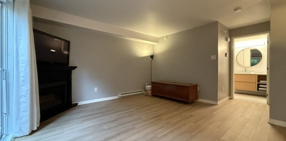 APPARTEMENT 1 CHAMBRE, SECTEUR PLATEAU - Photo 2