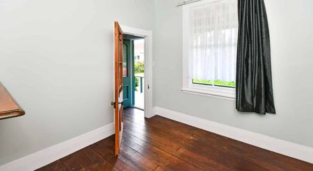 Cottage plus Self Contained Sleepout - Photo 3