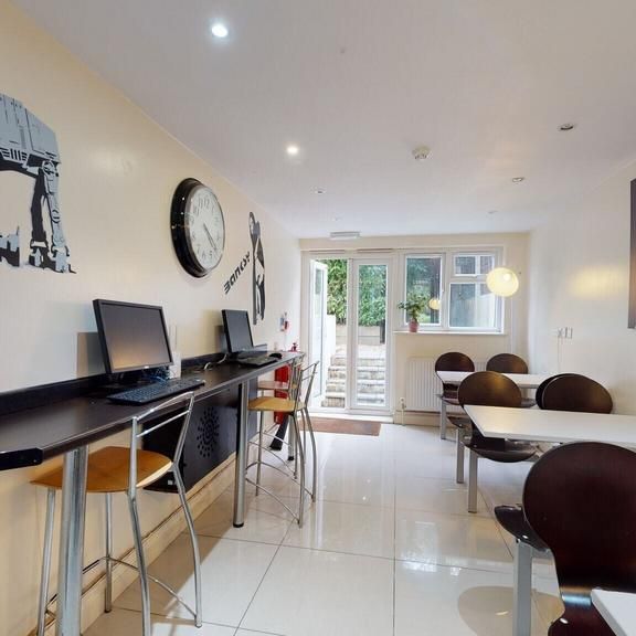 Flat share to rent - Photo 1