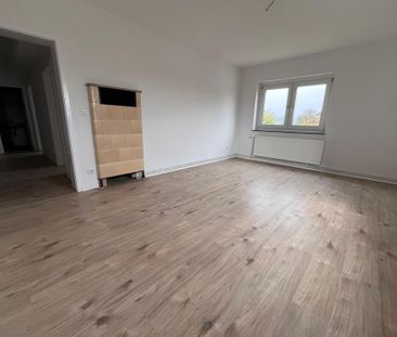 Familienfreundlich im Grünen – 3-Zimmer-Wohnung mit Balkon *1 Monat... - Foto 1
