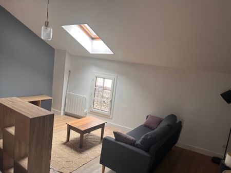 Location Appartement 2 pièces 43m² ANGOULEME 16000 - Photo 2