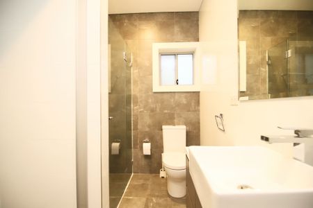 Modern Two Bedroom Granny Flat - Photo 5