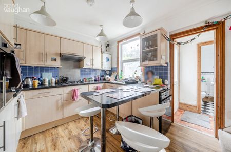 3 bedroom terraced house to rent - Photo 5