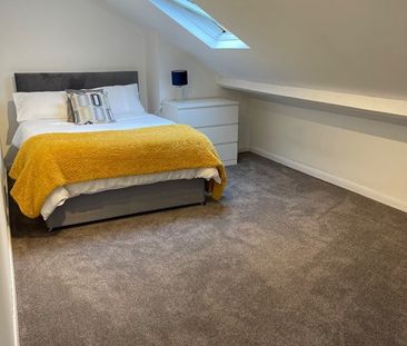 Room in a Shared House, St. Marys Square, W5 - Photo 2