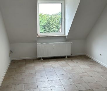 Moderne 2 Zimmer Whg. im Dachgeschoss - Photo 2