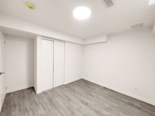 For Lease - 33 Mac Campbell BSMT Way, Bradford West Gwillimbury, Ontario - Photo 1