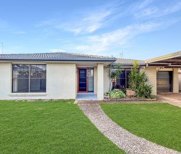 19 Murrindi Street, Minyama QLD 4575 - House For Rent | Domain - Photo 5