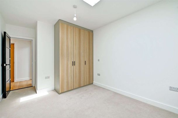 Banking Quarter  Exclusive Two-Bedroom Residences in the Heart of Bristol - Photo 1