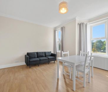3 bedroom apartment to rent - Photo 1
