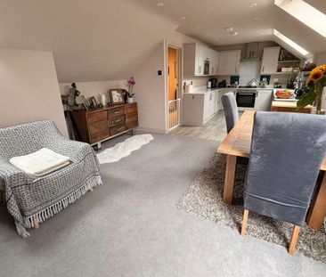 2 bedroom apartment to rent - Photo 5