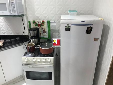 Alugo 1q Marbela, Lucio Costa 2900, R$4000 + Tx, Mobiliado, Frontal Mar, Governança, Ampla Sala, - Foto 2