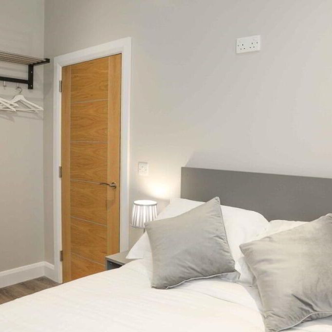 Apt 4, 61 Eglantine Avenue, Belfast, BT9 6EW - Photo 1