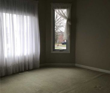 For Lease - 2323 Towne Boulevard, Oakville, Ontario - Photo 1