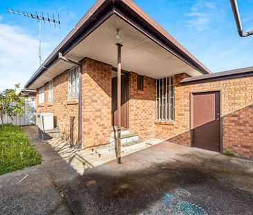 2/1 Broadhurst Avenue, Reservoir - Photo 6