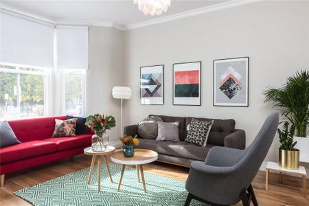 3 bedroom flat to rent - Photo 3