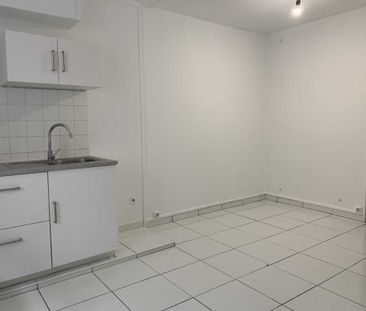 NÎMES - QUARTIER VINCENT FAÏTA - APPARTEMENT TYPE 2 DE 30.73M², - Photo 3