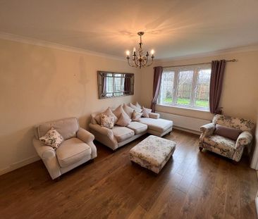 3 bedroom detached house to rent - Photo 3