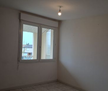 Location Appartement 2 pièces 37m² ALBI 81000 - Photo 2