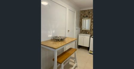 New renovation one bedroom unit $560 - Photo 2