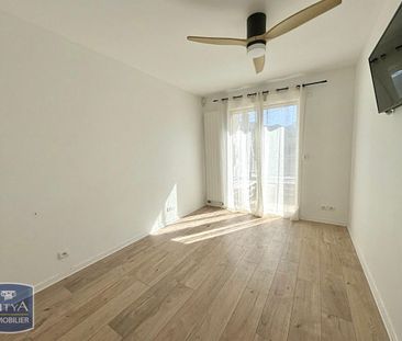 Location Appartement 2 pièces 43m² JACOB BELLECOMBETTE 73000 - Photo 4
